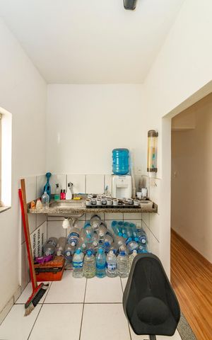 Casa à venda com 350m², 8 quartos e 1 vagaCasa 2