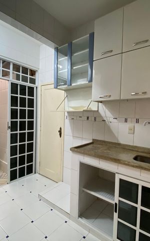Apartamento à venda com 54m², 2 quartos e 1 vaga Apartamento à venda com 54m², 2 quartos e 1 vagaCozinha