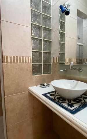 Apartamento à venda com 54m², 2 quartos e 1 vaga Apartamento à venda com 54m², 2 quartos e 1 vagaBanheiro