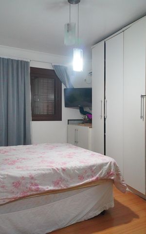 Casa à venda com 307m², 4 quartos e 2 vagasQuarto 1