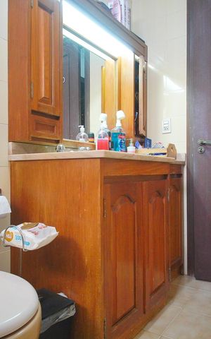 Casa à venda com 307m², 4 quartos e 2 vagasBanheiro 1