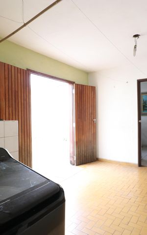 Casa à venda com 352m², 4 quartos e 8 vagasÁrea de Serviço