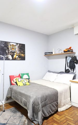 Casa à venda com 352m², 4 quartos e 8 vagasQuarto 2