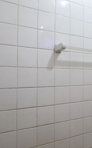 Casa à venda com 352m², 4 quartos e 8 vagasBanheiro de serviço