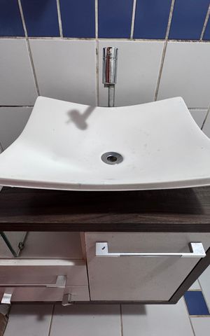 Casa de condomínio à venda com 250m², 4 quartos e 1 vagaBanheiro Social