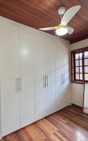 Casa de condomínio à venda com 250m², 4 quartos e 1 vagaQuarto 2
