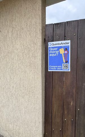 Casa de condomínio à venda com 250m², 4 quartos e 1 vagaPlaquinha 