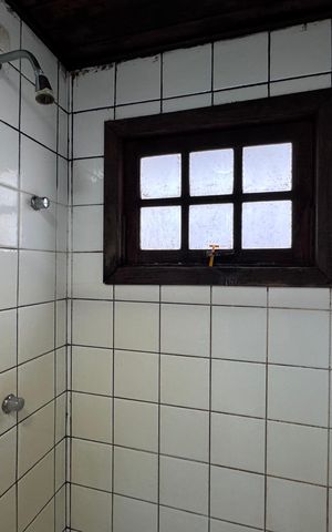 Casa de condomínio à venda com 250m², 4 quartos e 1 vagaBanheiro da Suíte 1