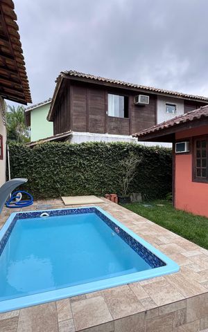 Casa de condomínio à venda com 250m², 4 quartos e 1 vagaÁrea externa