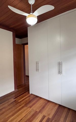 Casa de condomínio à venda com 250m², 4 quartos e 1 vagaQuarto 2
