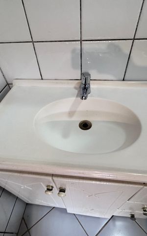 Casa de condomínio à venda com 250m², 4 quartos e 1 vagaBanheiro da Suíte 1