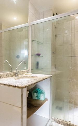 Apartamento à venda com 58m², 3 quartos e sem vagaBanheiro