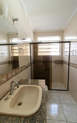 Apartamento à venda com 96m², 2 quartos e 1 vagaBanheiro Social