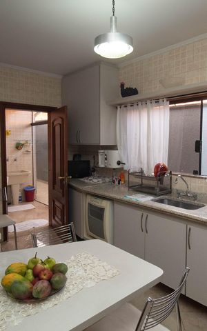 Casa à venda com 290m², 3 quartos e 6 vagasCozinha