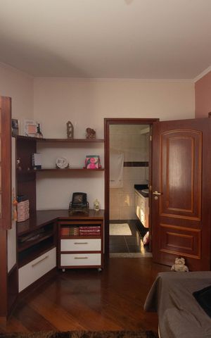 Casa à venda com 290m², 3 quartos e 6 vagasSuíte 1