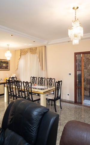 Casa à venda com 290m², 3 quartos e 6 vagasSala de Jantar