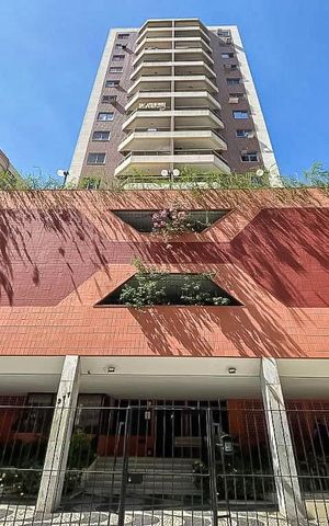 Apartamento à venda com 58m², 2 quartos e 1 vagaFachada