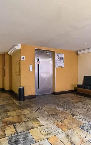 Apartamento à venda com 58m², 2 quartos e 1 vagaPortaria