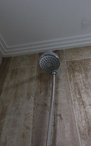 Apartamento para alugar com 65m², 3 quartos e 1 vagaBanheiro da Suíte - Chuveiro