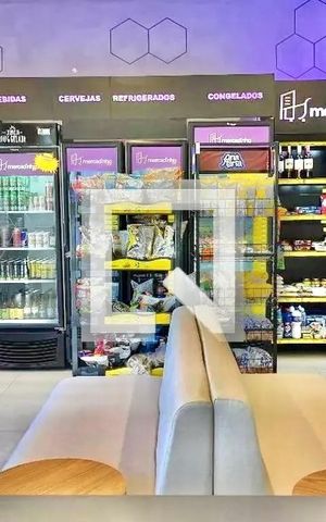 Studio à venda com 28m², 1 quarto e sem vagaÁrea comum