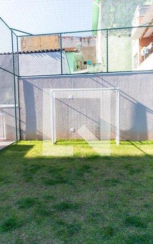 Apartamento à venda com 43m², 2 quartos e 1 vaga Apartamento à venda com 43m², 2 quartos e 1 vagaQuadra