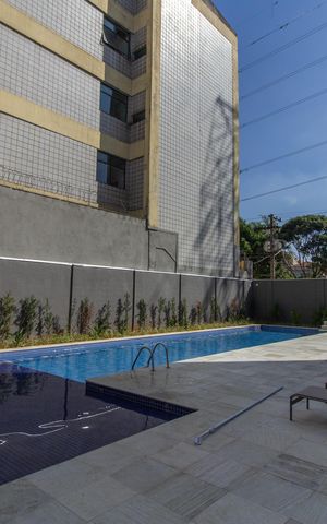 Apartamento à venda com 34m², 2 quartos e sem vaga Apartamento à venda com 34m², 2 quartos e sem vagaÁrea comum - Piscina