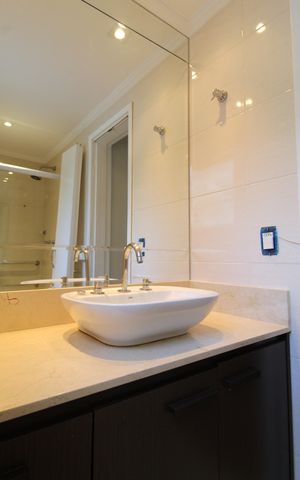 Apartamento à venda com 129m², 3 quartos e 2 vagasBanheiro da Suíte