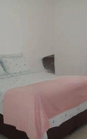 Casa à venda com 200m², 6 quartos e 4 vagas