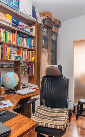 Apartamento à venda com 91m², 2 quartos e 2 vagas Apartamento à venda com 91m², 2 quartos e 2 vagasEscritório