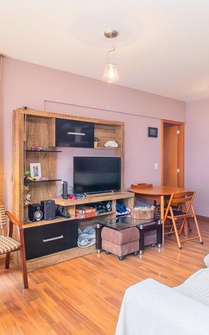 Apartamento à venda com 91m², 2 quartos e 2 vagas Apartamento à venda com 91m², 2 quartos e 2 vagasSala