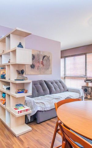 Apartamento à venda com 91m², 2 quartos e 2 vagas Apartamento à venda com 91m², 2 quartos e 2 vagasSala