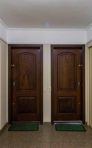 Apartamento à venda com 176m², 4 quartos e 4 vagas Apartamento à venda com 176m², 4 quartos e 4 vagasÁrea comum