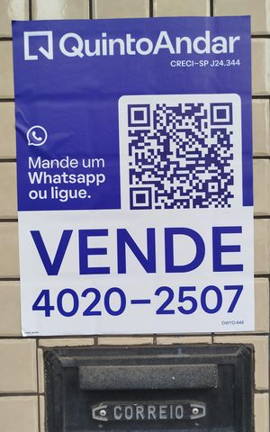 Casa à venda com 138m², 3 quartos e 3 vagas Casa à venda com 138m², 3 quartos e 3 vagasDWYD-648