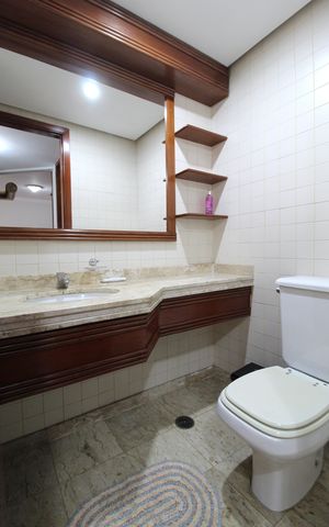 Apartamento para alugar com 120m², 3 quartos e 2 vagasLavabo