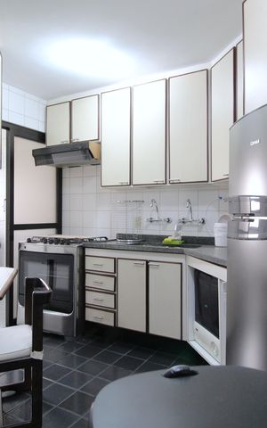 Apartamento para alugar com 120m², 3 quartos e 2 vagasCozinha e Área de Serviço