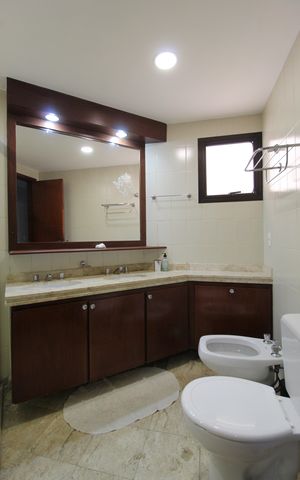 Apartamento para alugar com 120m², 3 quartos e 2 vagasBanheiro da Suíte