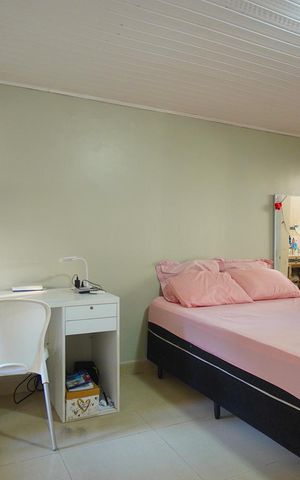 Casa para alugar com 220m², 3 quartos e 2 vagasSuíte