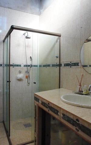 Casa para alugar com 220m², 3 quartos e 2 vagasBanheiro da Suíte