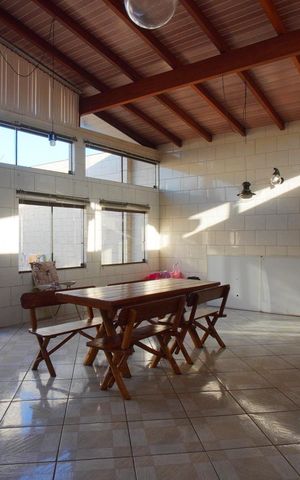 Casa para alugar com 220m², 3 quartos e 2 vagasÁrea de Serviço