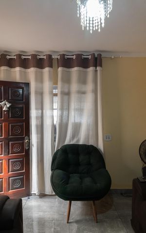 Casa para alugar com 150m², 2 quartos e 2 vagas Casa para alugar com 150m², 2 quartos e 2 vagasSala
