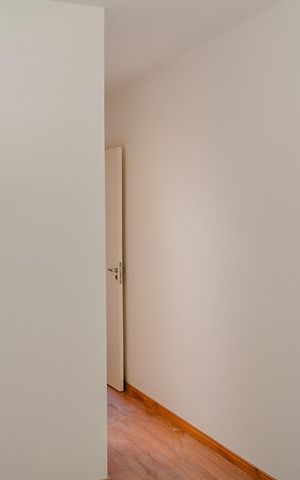 Casa de condomínio à venda com 160m², 3 quartos e 2 vagas Casa de condomínio à venda com 160m², 3 quartos e 2 vagasSuite 2