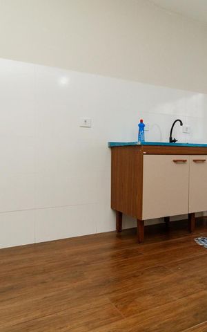 Casa para alugar com 200m², 3 quartos e 1 vaga Casa para alugar com 200m², 3 quartos e 1 vagaCozinha