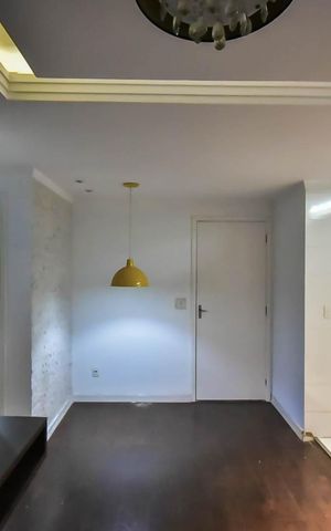 Apartamento à venda com 48m², 2 quartos e 1 vaga Apartamento à venda com 48m², 2 quartos e 1 vagaSala