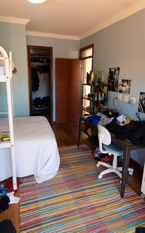 Casa de condomínio à venda com 450m², 4 quartos e 4 vagas Casa de condomínio à venda com 450m², 4 quartos e 4 vagasSuíte 1