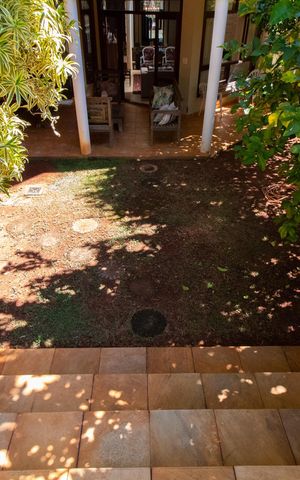 Casa de condomínio à venda com 450m², 4 quartos e 4 vagas Casa de condomínio à venda com 450m², 4 quartos e 4 vagasÁrea comum - Área Externa dos Fundos