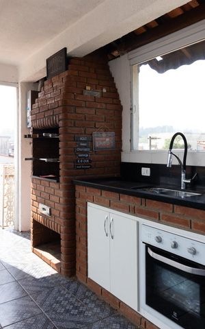 Casa para alugar com 250m², 3 quartos e 2 vagas Casa para alugar com 250m², 3 quartos e 2 vagasEspaço Gourmet