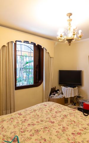 Apartamento à venda com 160m², 3 quartos e 2 vagasQuarto 