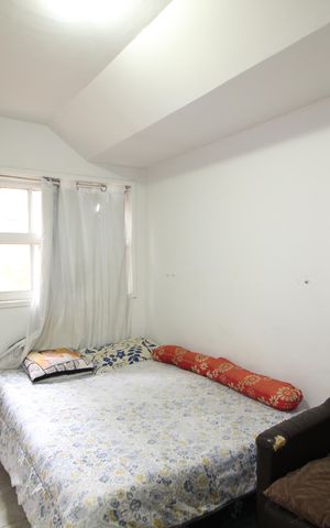 Casa à venda com 90m², 2 quartos e 2 vagasQuarto 1