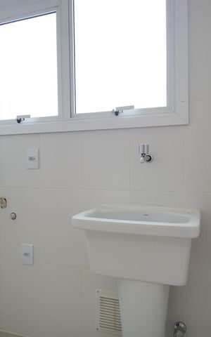 Apartamento à venda com 89m², 2 quartos e 1 vagaCozinha e Área de Serviço