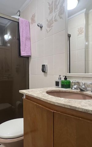 Apartamento à venda com 114m², 3 quartos e sem vaga Apartamento à venda com 114m², 3 quartos e sem vagaBanheiro 1